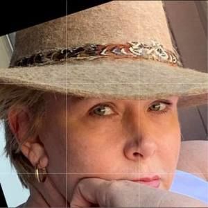 Meet your Posher, Gretchen